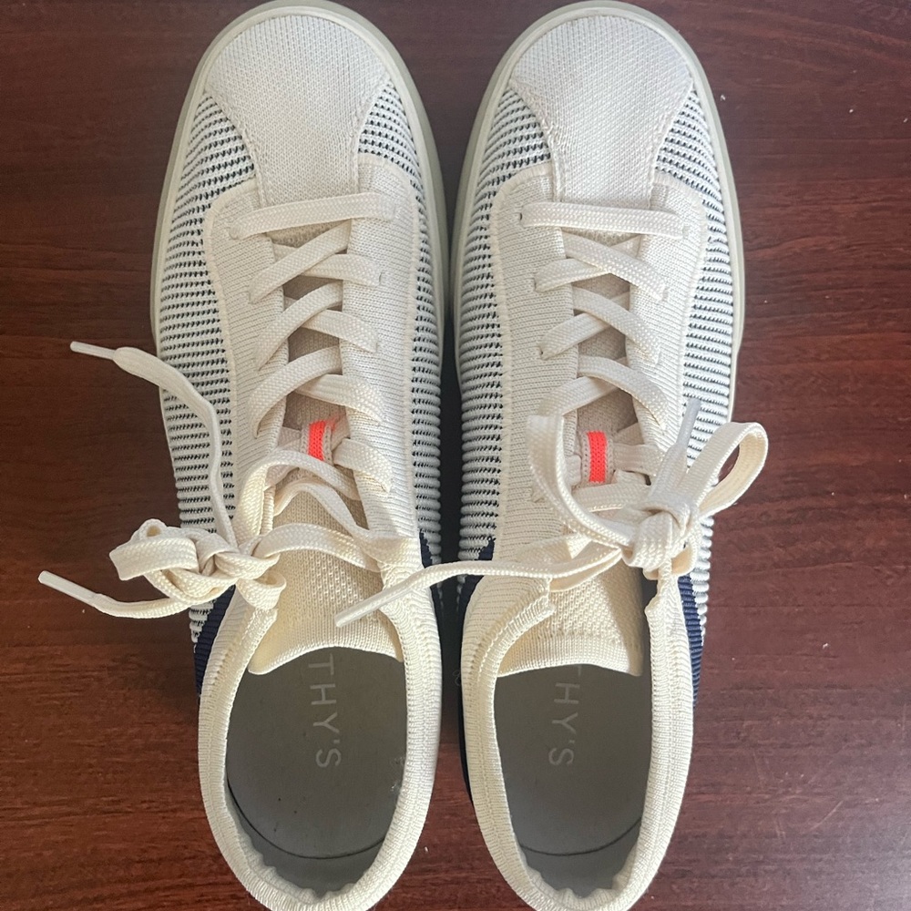 Rothy's Men's Beige and Navy Sneakers - Picture 2 of 7